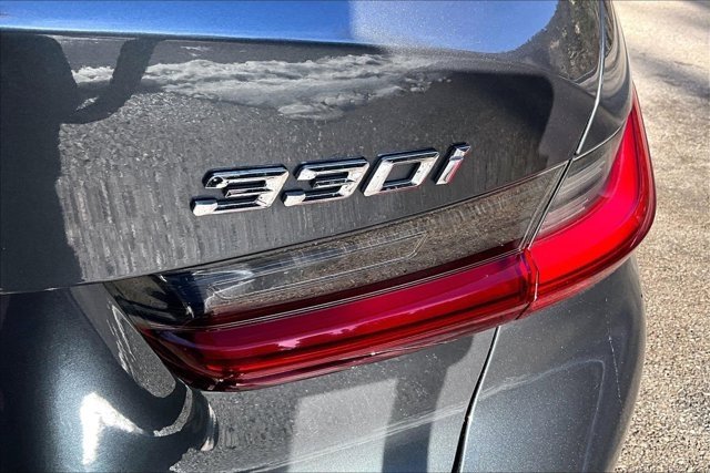 Used 2019 BMW 330i xDrive Sedan w/ Convenience Package image 24