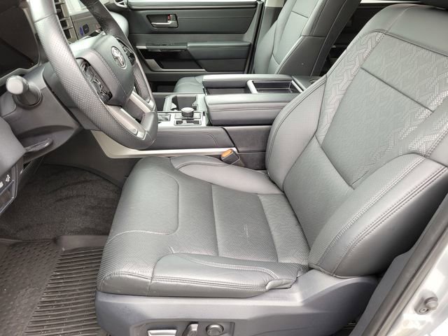 Used 2024 Toyota Tundra Limited AWD/4WD image 16