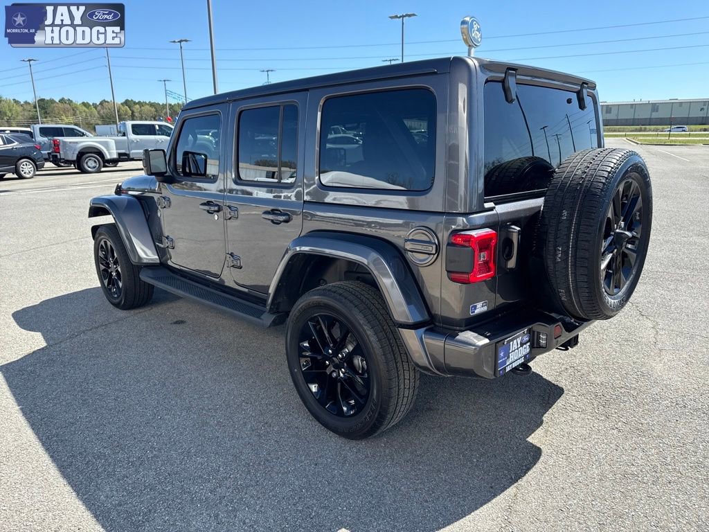 Used 2021 Jeep Wrangler Unlimited Sahara image 4