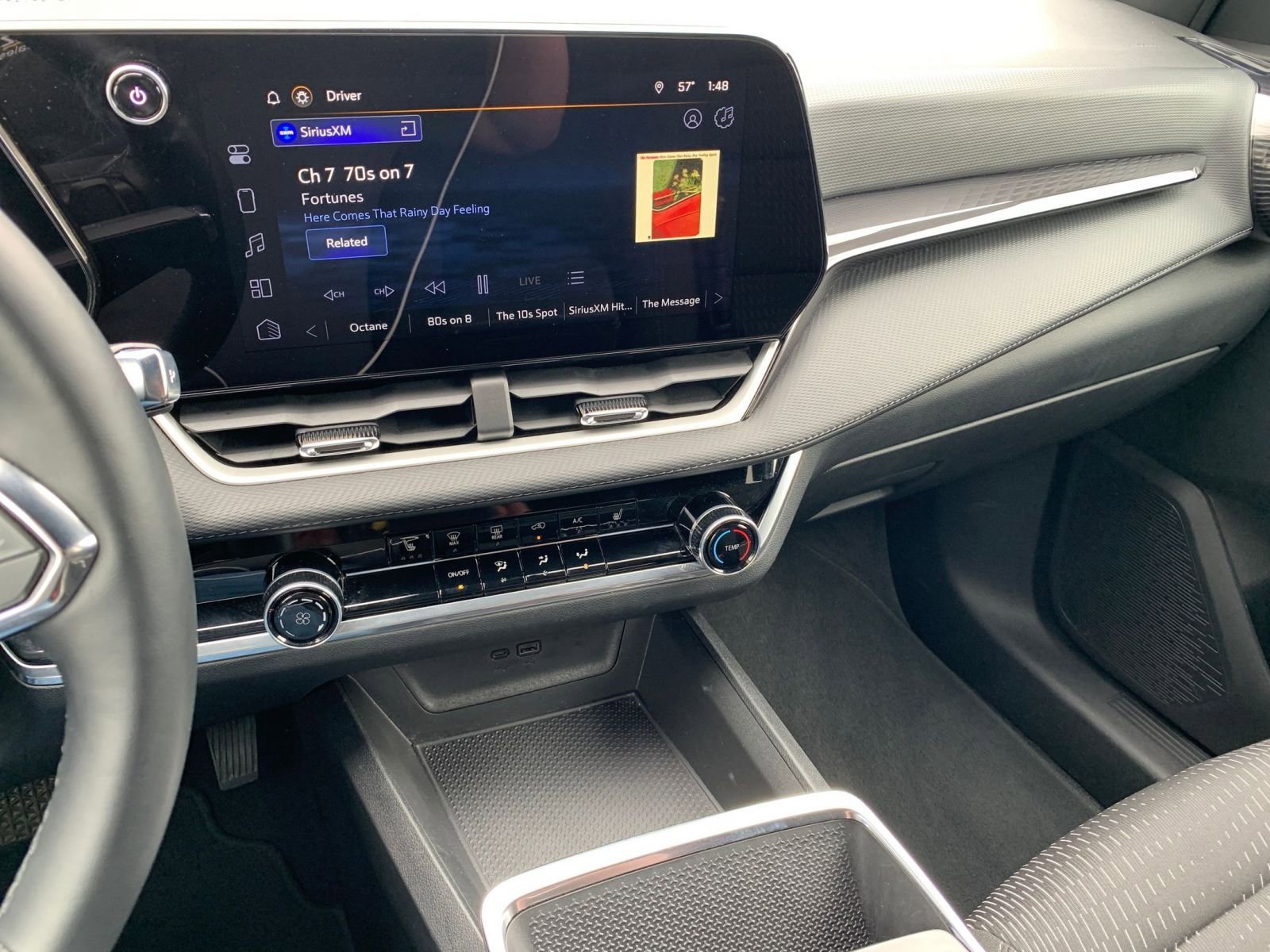 Used 2025 Chevrolet Equinox LT image 17