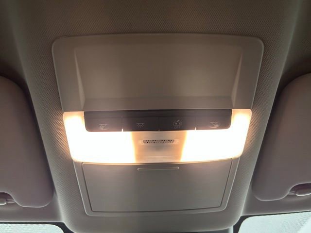 Used 2023 Nissan Rogue S image 26