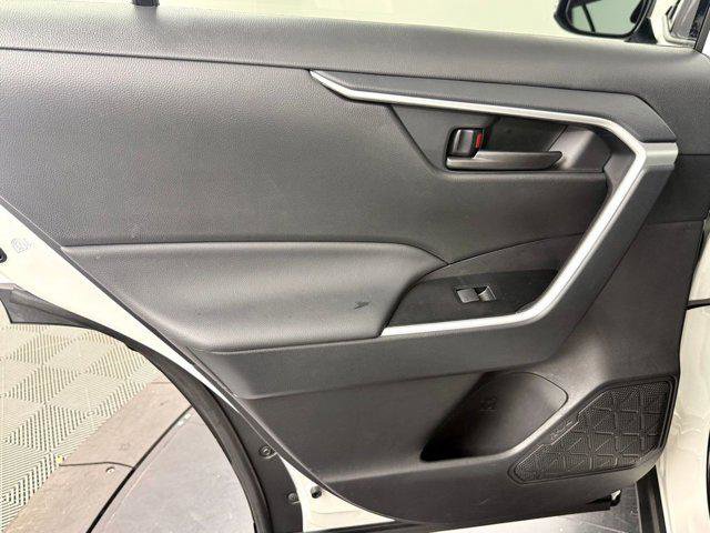Certified 2025 Toyota RAV4 LE image 34