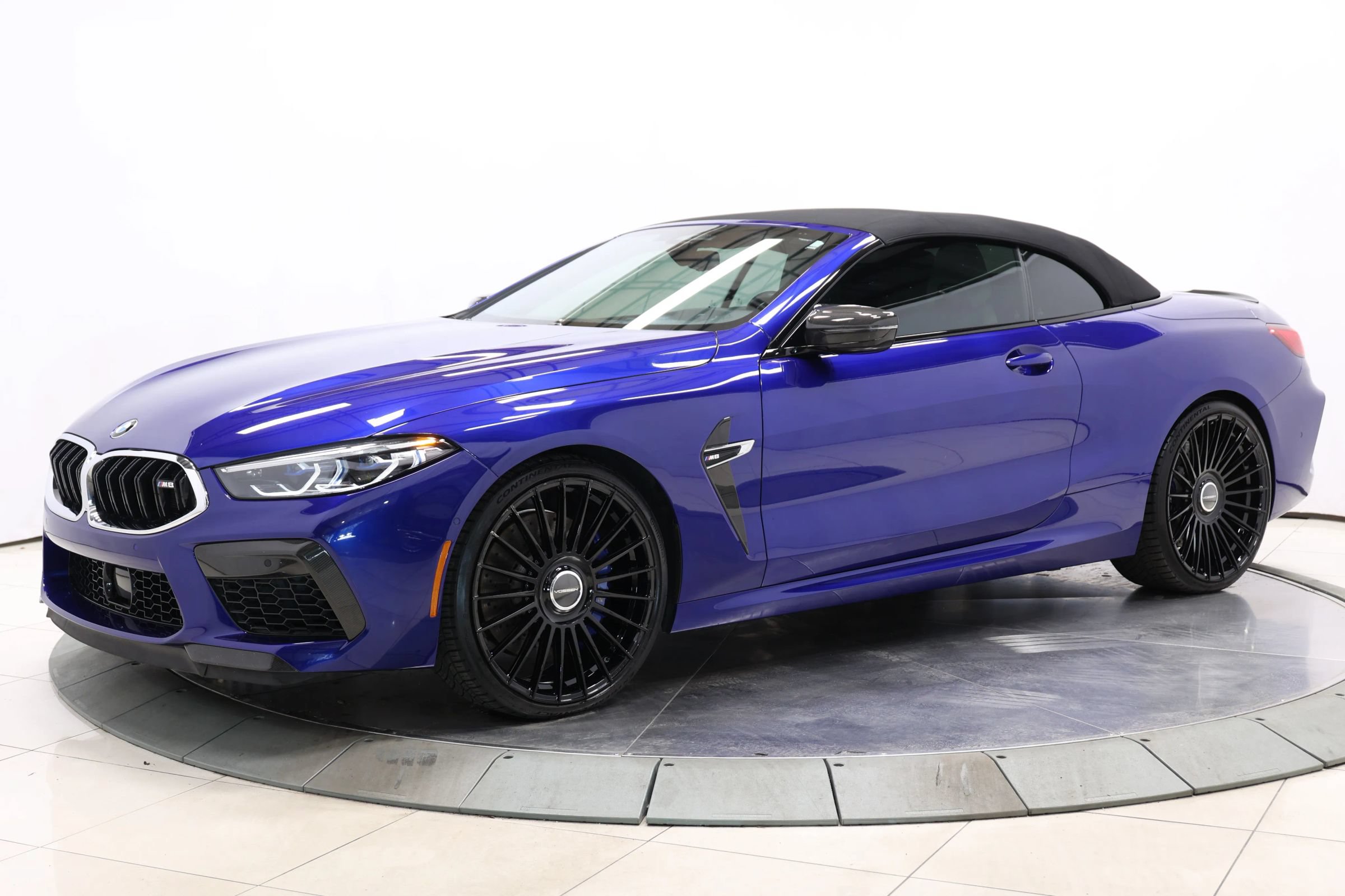 Used 2020 BMW M8 Convertible w/ M Carbon Exterior Package AWD/4WD image 99