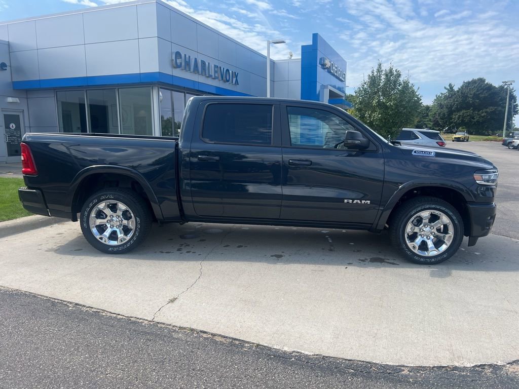 New 2026 RAM 1500 4x4 Crew Cab image 5
