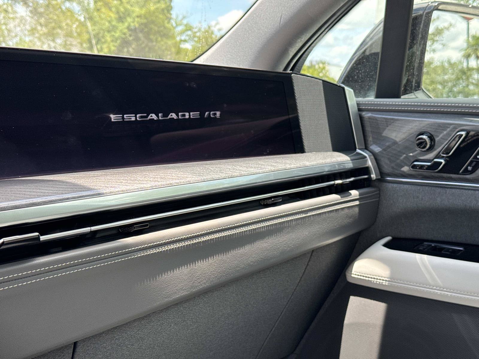Certified 2026 Cadillac Escalade IQ Sport 1 AWD/4WD image 25