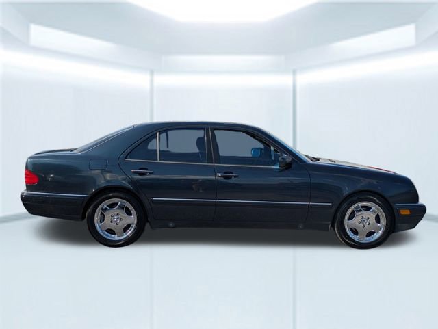 Used 1997 Mercedes-Benz E 320 Sedan image 8
