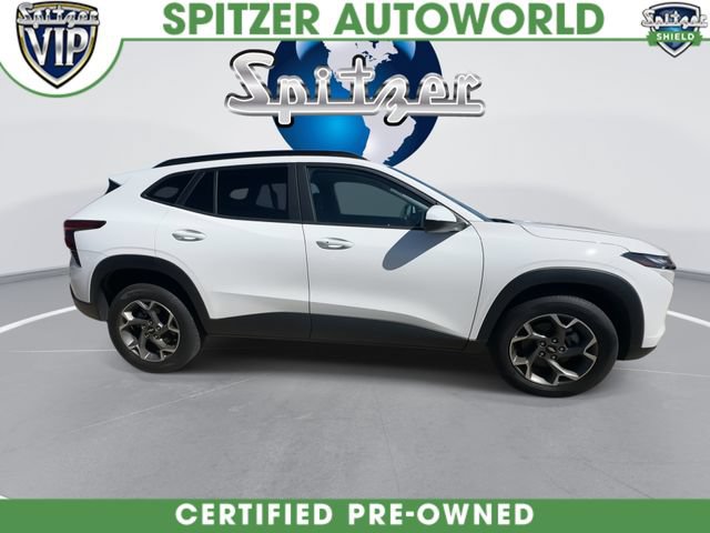 Used 2024 Chevrolet Trax LT w/ Driver Confidence Package FWD image 11