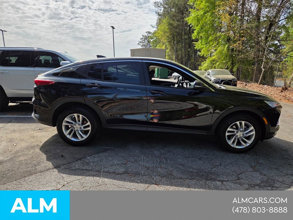 Used 2025 Buick Envista Preferred image 12