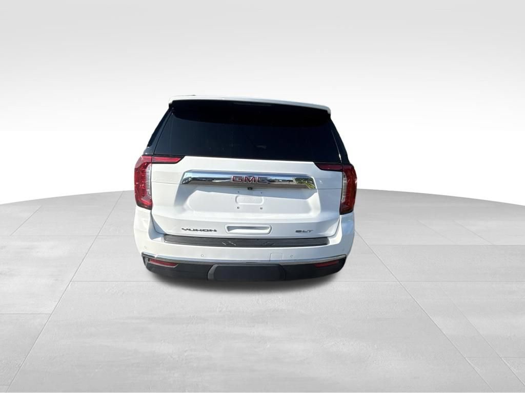 Used 2021 GMC Yukon XL SLT w/ Rear Media and Nav Package AWD/4WD image 5
