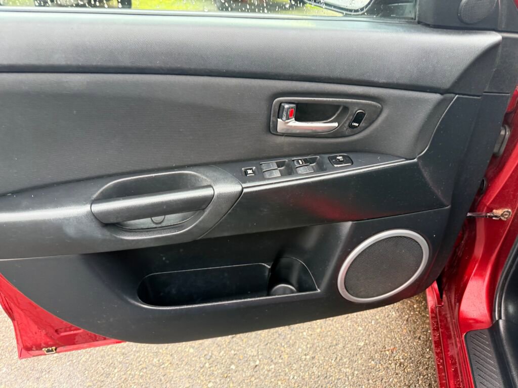 Used 2006 MAZDA MAZDA3 s Touring image 8