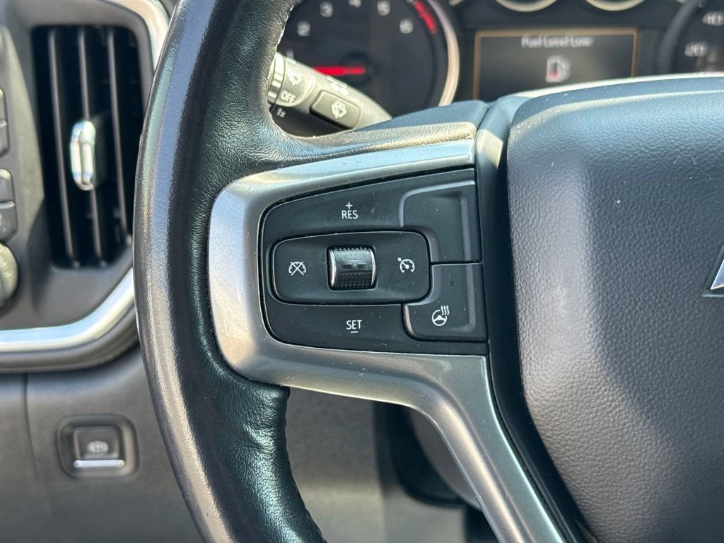 Used 2022 Chevrolet Silverado 1500 LT Trail Boss w/ Bed Protection Package AWD/4WD image 16