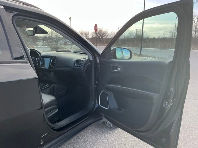 Used 2019 Jeep Compass Limited w/ Safety & Security Group image 21