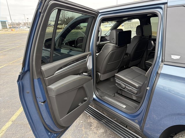 New 2026 Cadillac Escalade ESV Sport w/ Touring Package image 27