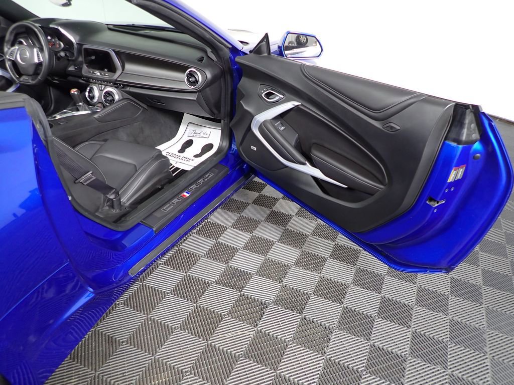 Used 2017 Chevrolet Camaro SS image 36