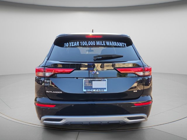Used 2024 Mitsubishi Outlander SE AWD/4WD image 5