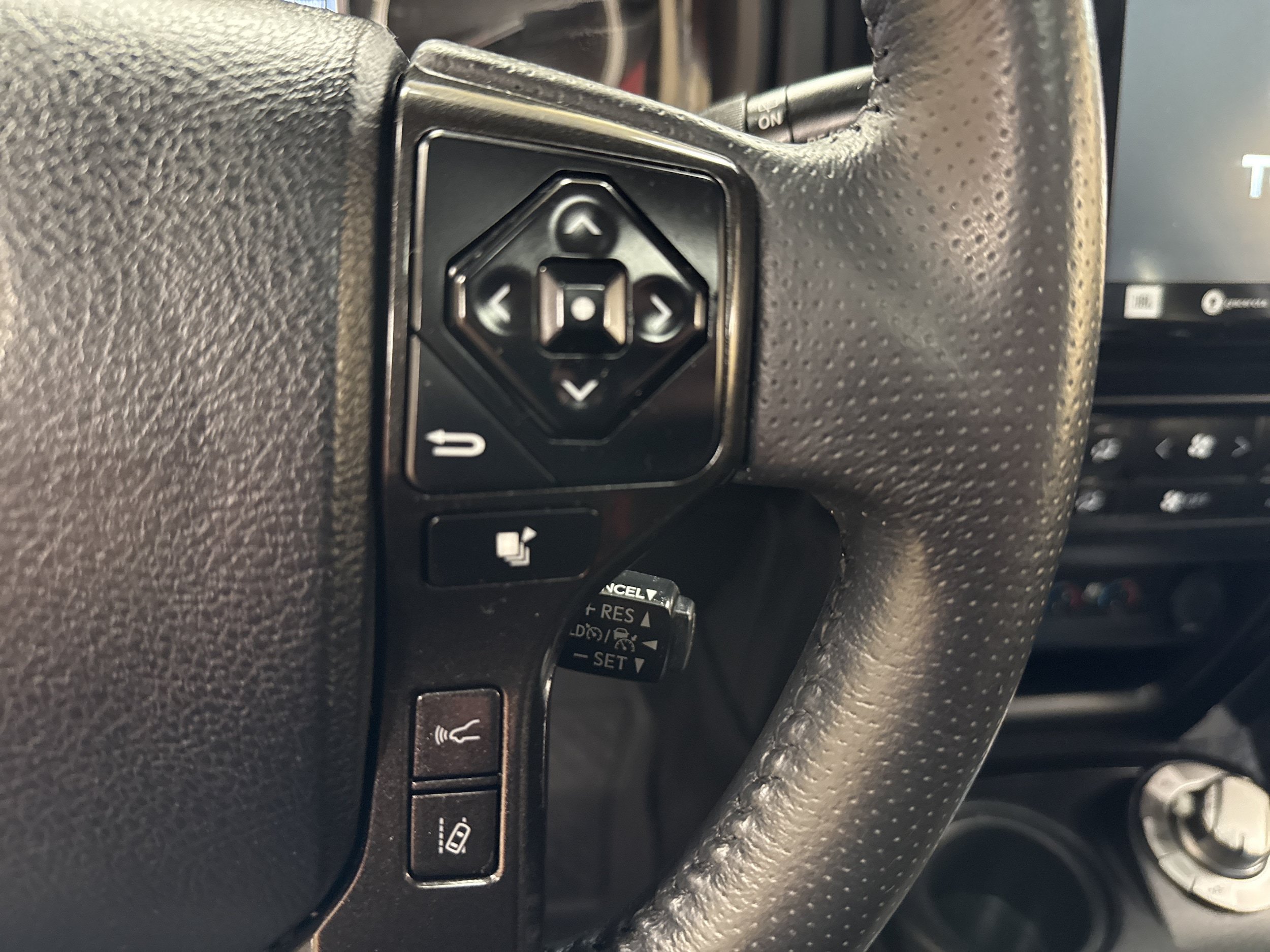 Used 2020 Toyota 4Runner Nightshade AWD/4WD image 26