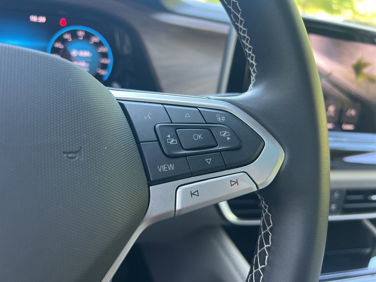 Certified 2026 Volkswagen Atlas SE w/ Panoramic Sunroof Package image 22