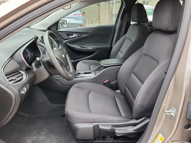 Used 2025 Chevrolet Malibu LS FWD image 14