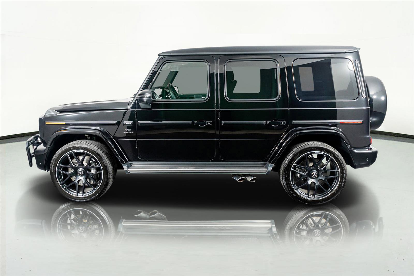 Used 2025 Mercedes-Benz G 63 AMG 4MATIC image 16