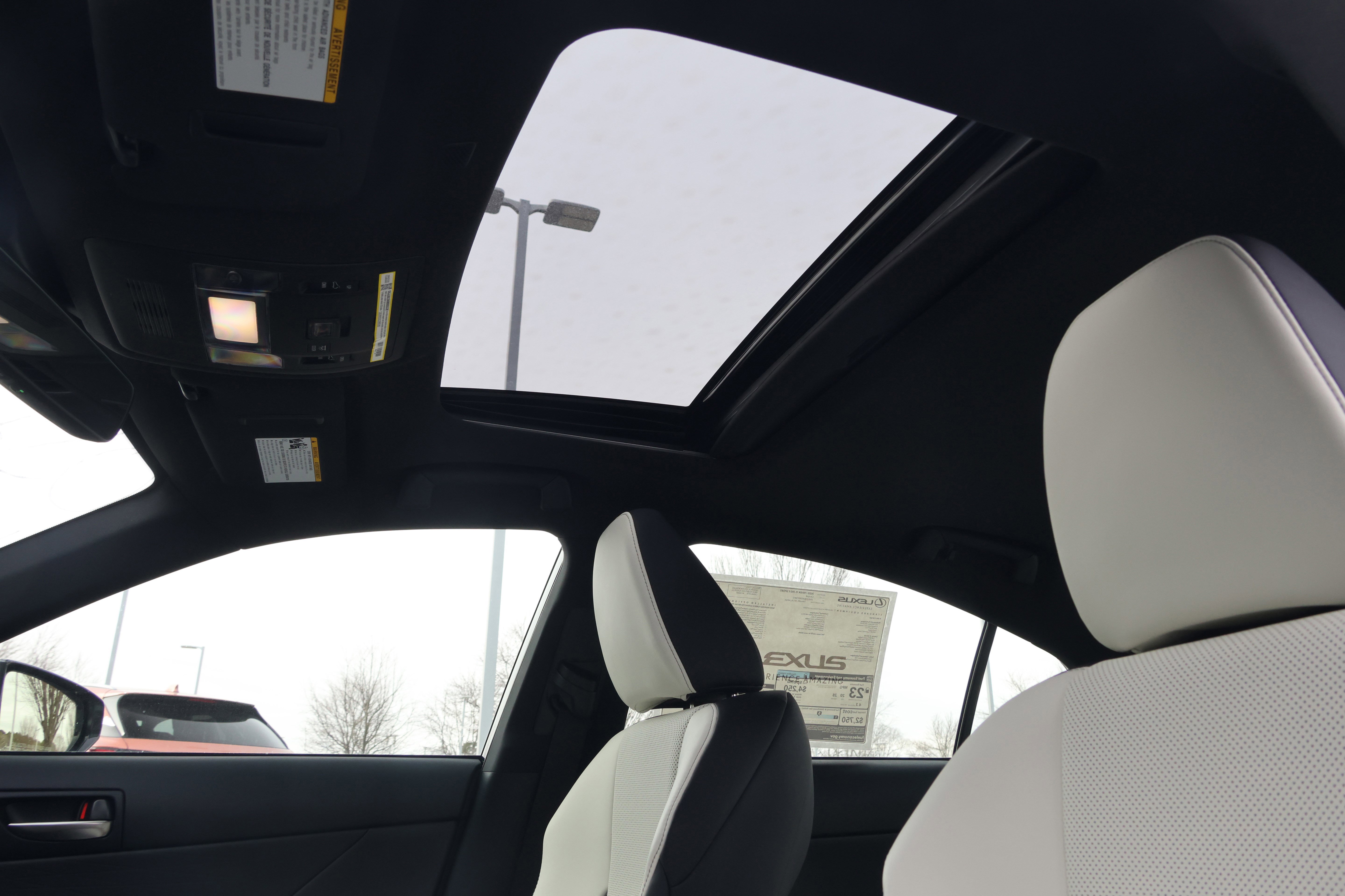 Used 2025 Lexus IS 350 F Sport w/ Navigation Package RWD image 31