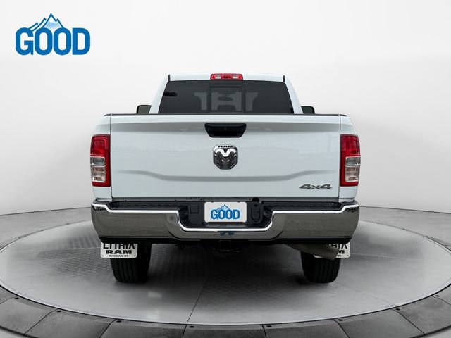 Used 2024 RAM 3500 Tradesman w/ Chrome Appearance Group AWD/4WD image 4