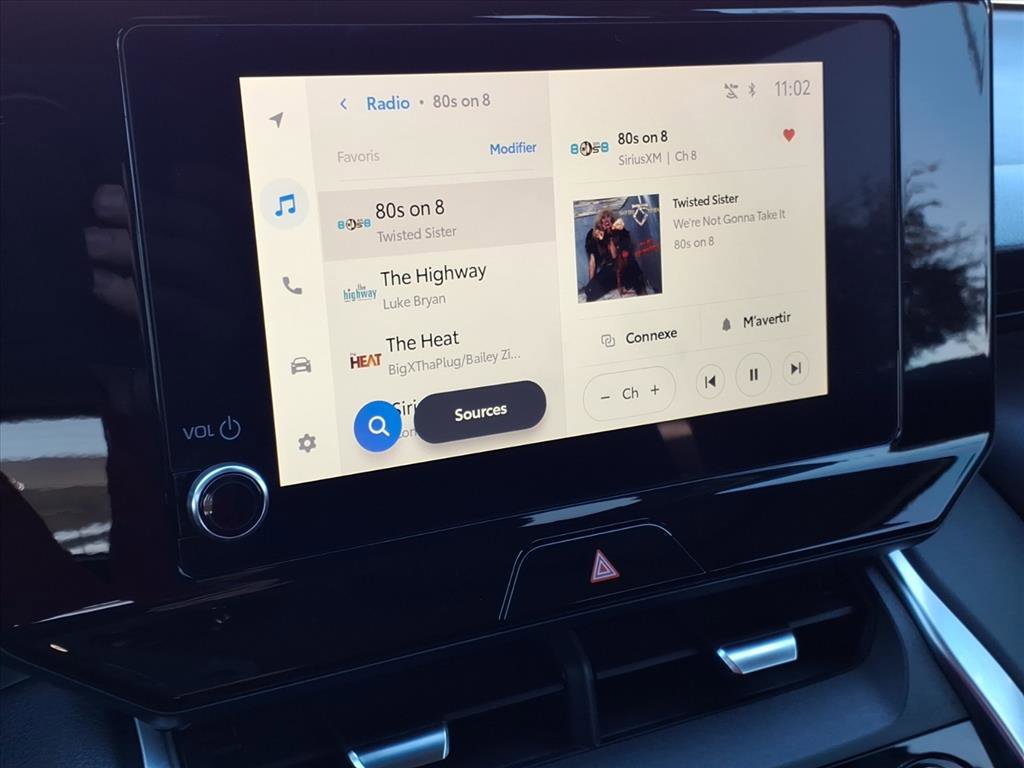 Certified 2023 Toyota Venza LE image 16