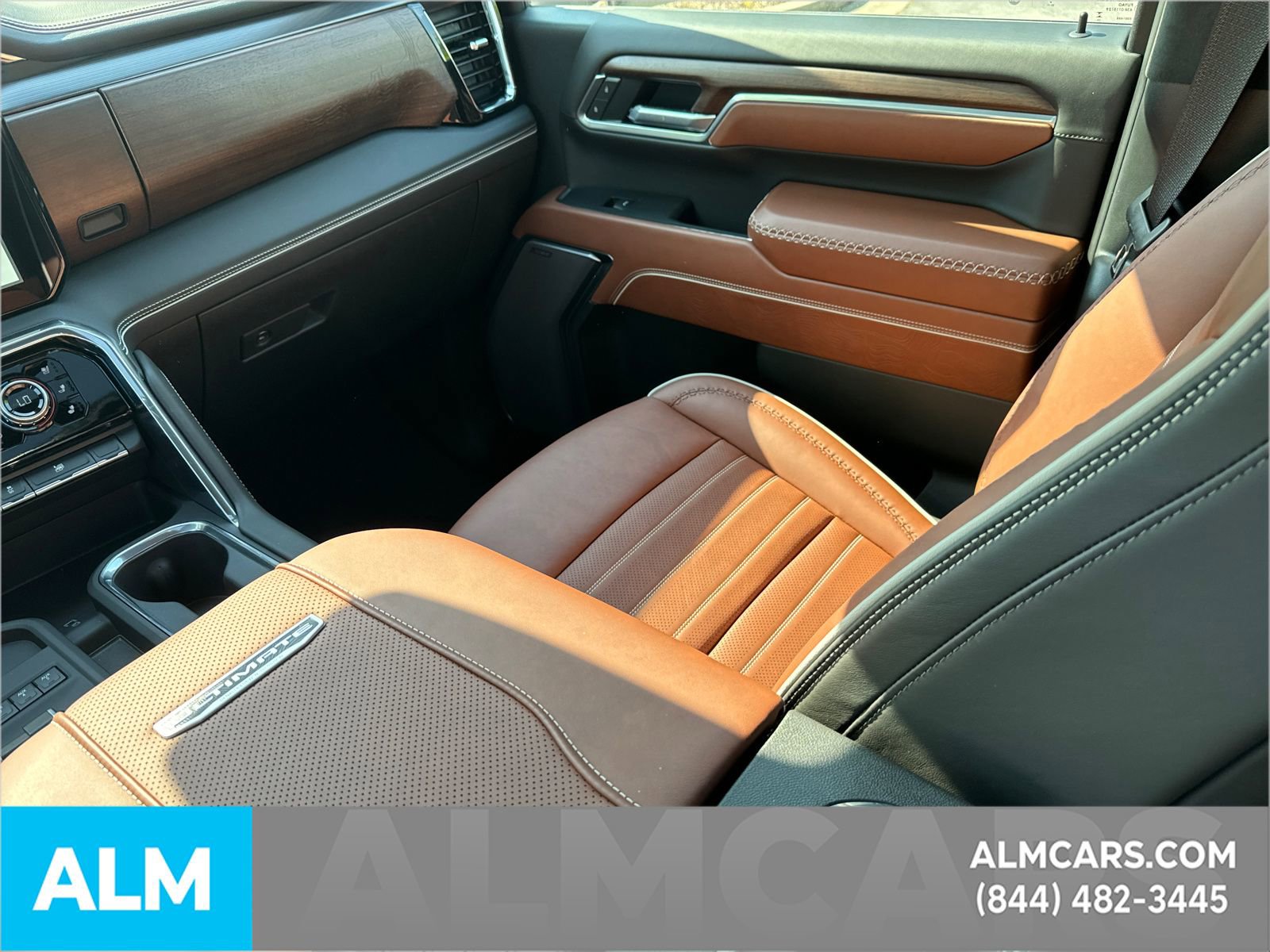 Used 2025 GMC Sierra 3500 Denali Ultimate image 27