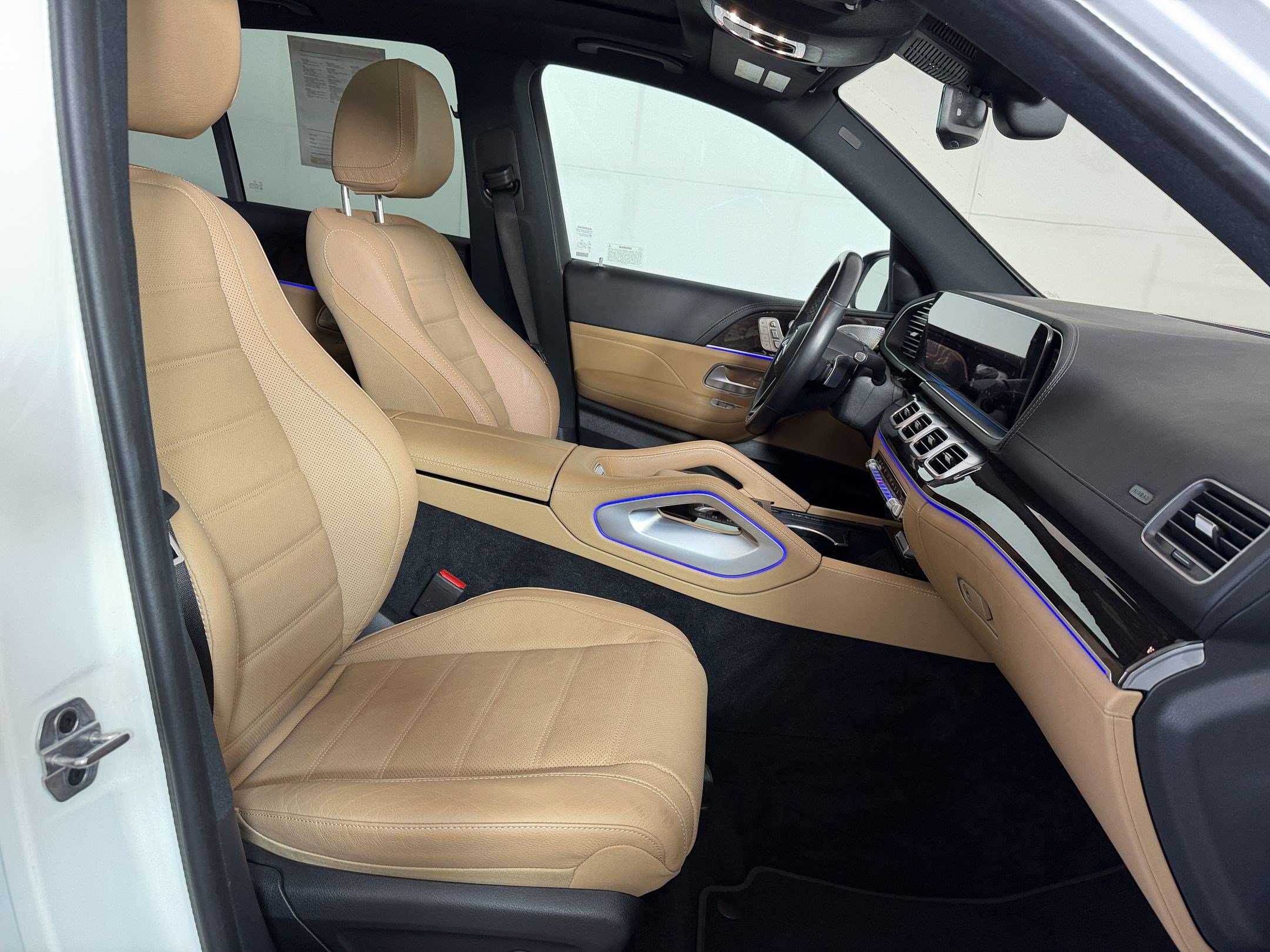 Used 2024 Mercedes-Benz GLE 450e 4MATIC image 25