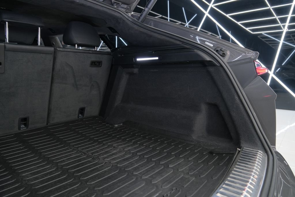 Used 2022 Lamborghini Urus AWD/4WD image 61