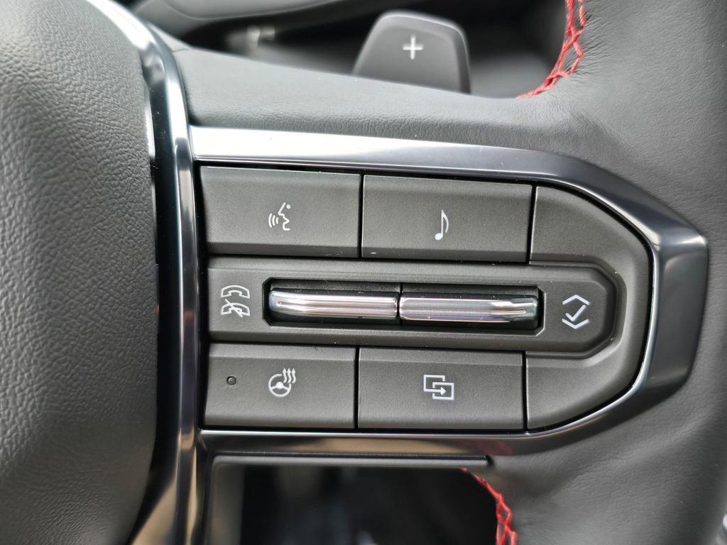 New 2026 GMC Yukon XL AT4 Ultimate AWD/4WD image 32