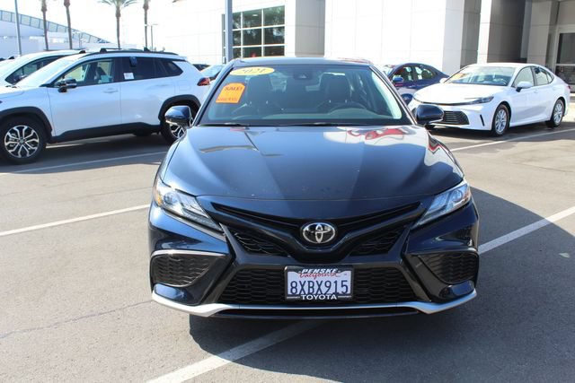 Used 2021 Toyota Camry XSE FWD image 4
