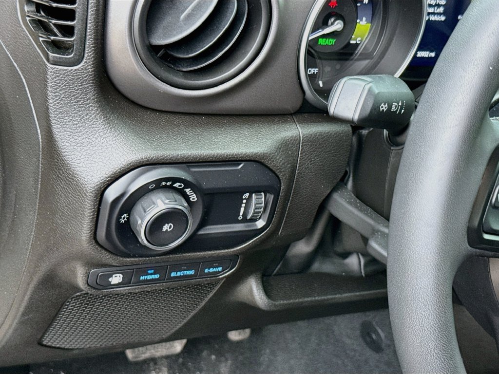 Certified 2023 Jeep Wrangler Unlimited w/ 8.4" Radio Group AWD/4WD image 11