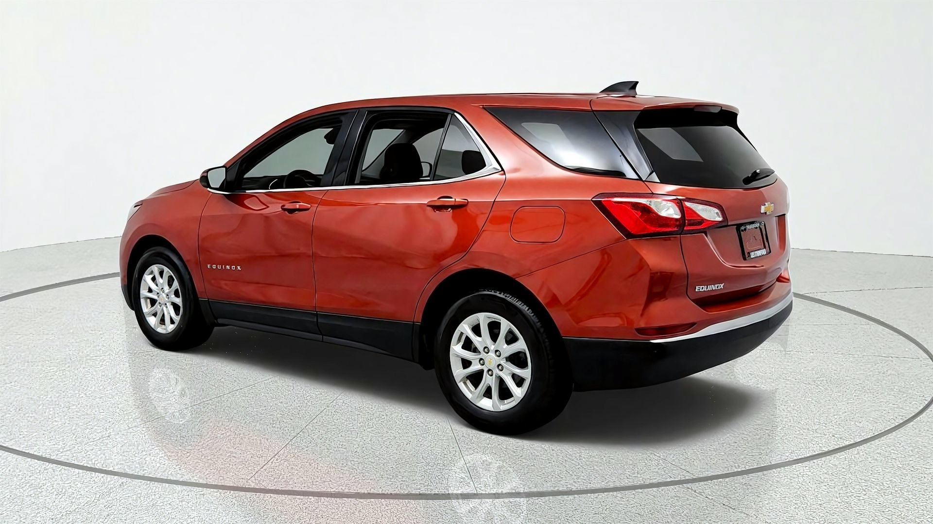 Used 2020 Chevrolet Equinox LT FWD image 3