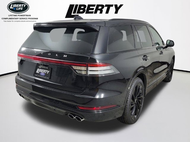 Used 2026 Lincoln Aviator Reserve w/ Jet Appearance Package AWD/4WD image 3