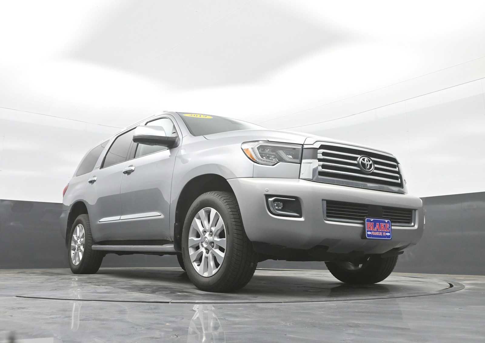 Used 2019 Toyota Sequoia Platinum RWD image 20
