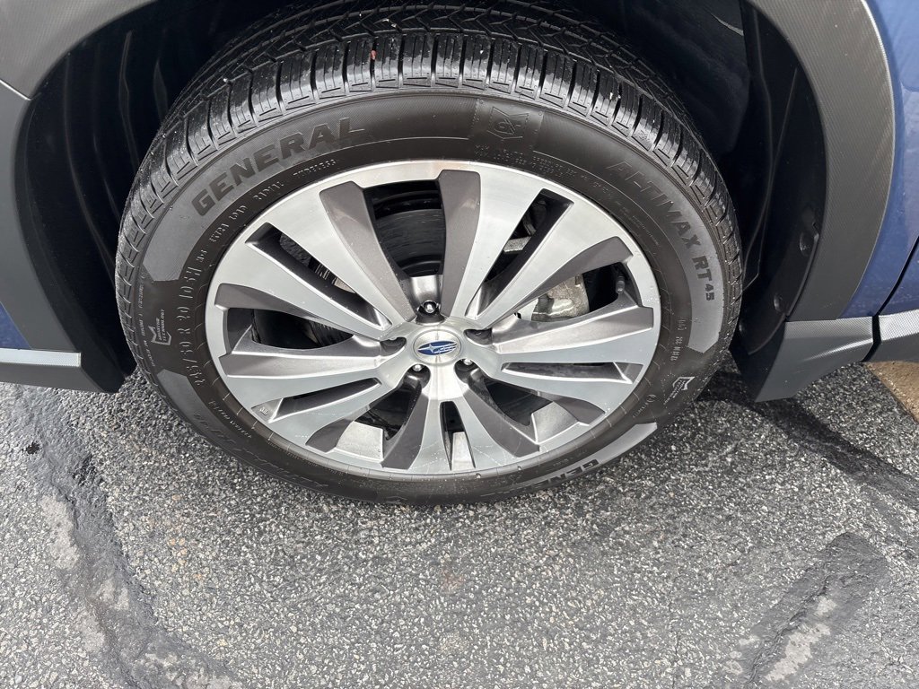 Used 2022 Subaru Ascent Limited w/ Technology Package image 13