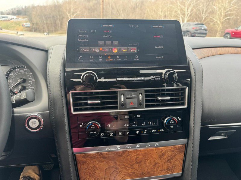 Used 2024 Nissan Armada SL w/ Captain's Chairs Package image 16