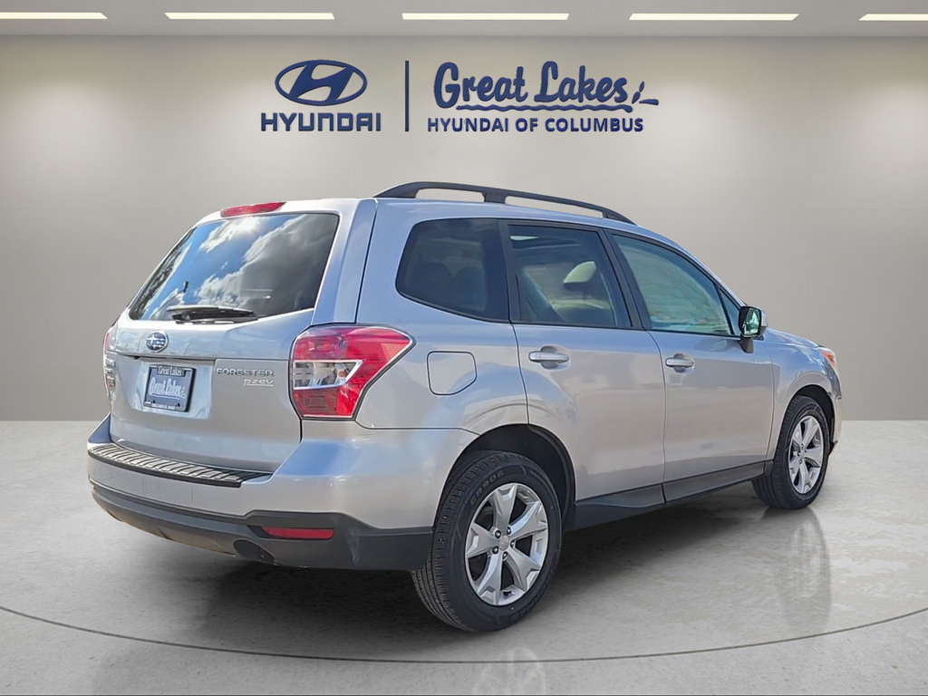 Used 2015 Subaru Forester 2.5i Premium w/ All-Weather Package AWD/4WD image 5