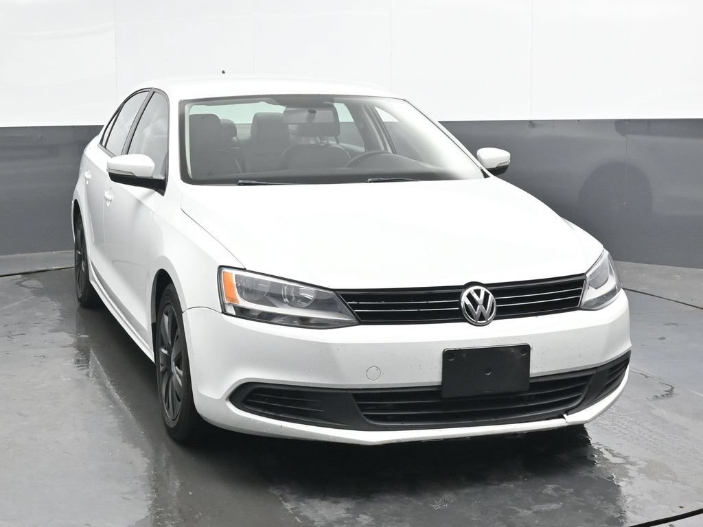 Used 2014 Volkswagen Jetta SE FWD image 4