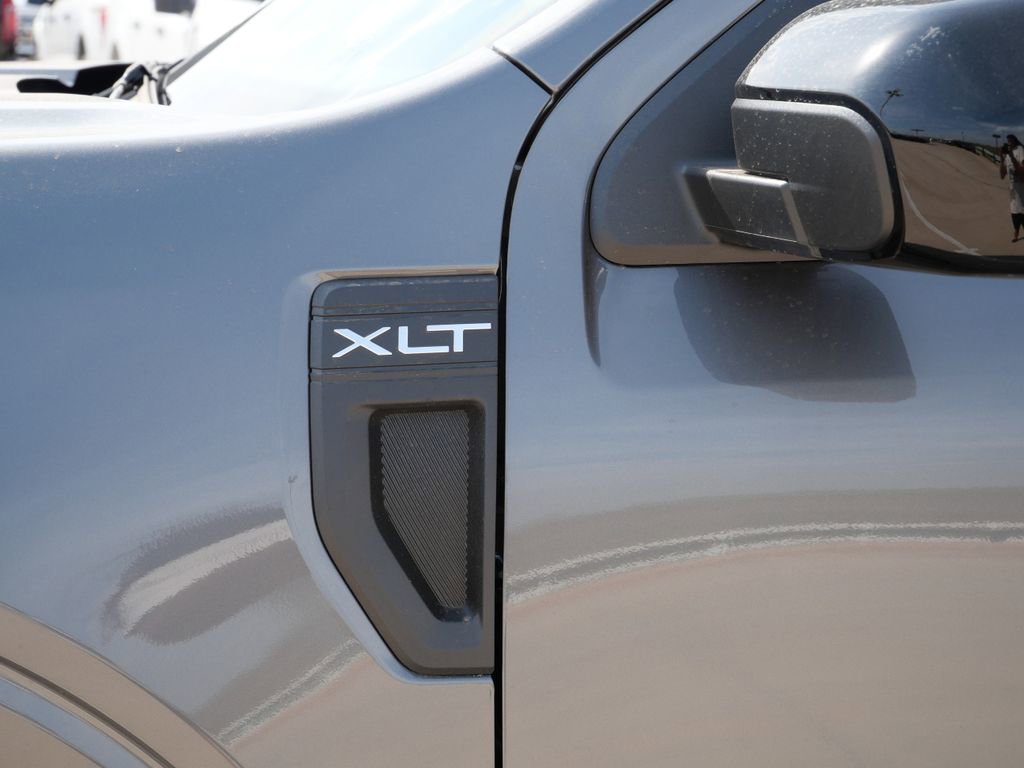 New 2026 Ford Maverick XLT image 11