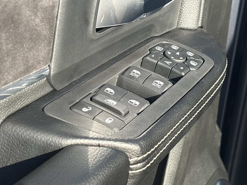 New 2026 RAM 3500 Laramie w/ Night Edition AWD/4WD image 24