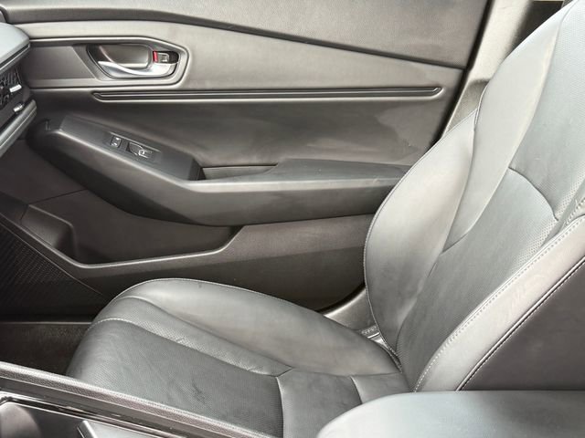 Used 2024 Honda Accord EX-L image 10