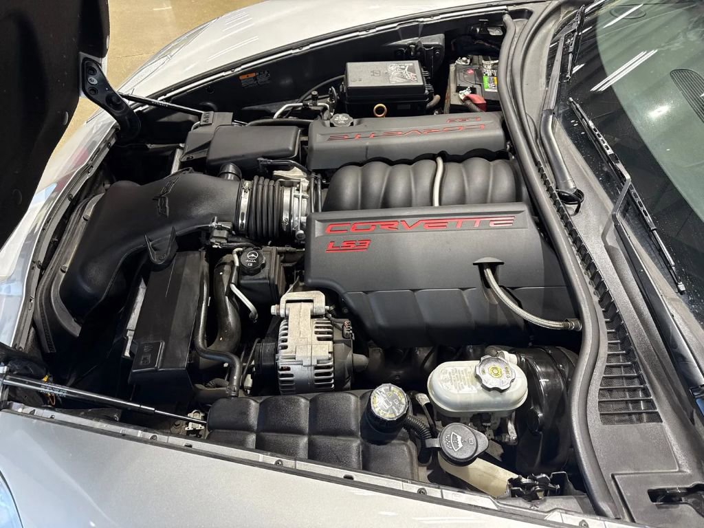 Used 2012 Chevrolet Corvette Grand Sport w/ 3LT Preferred Equipment Group image 9