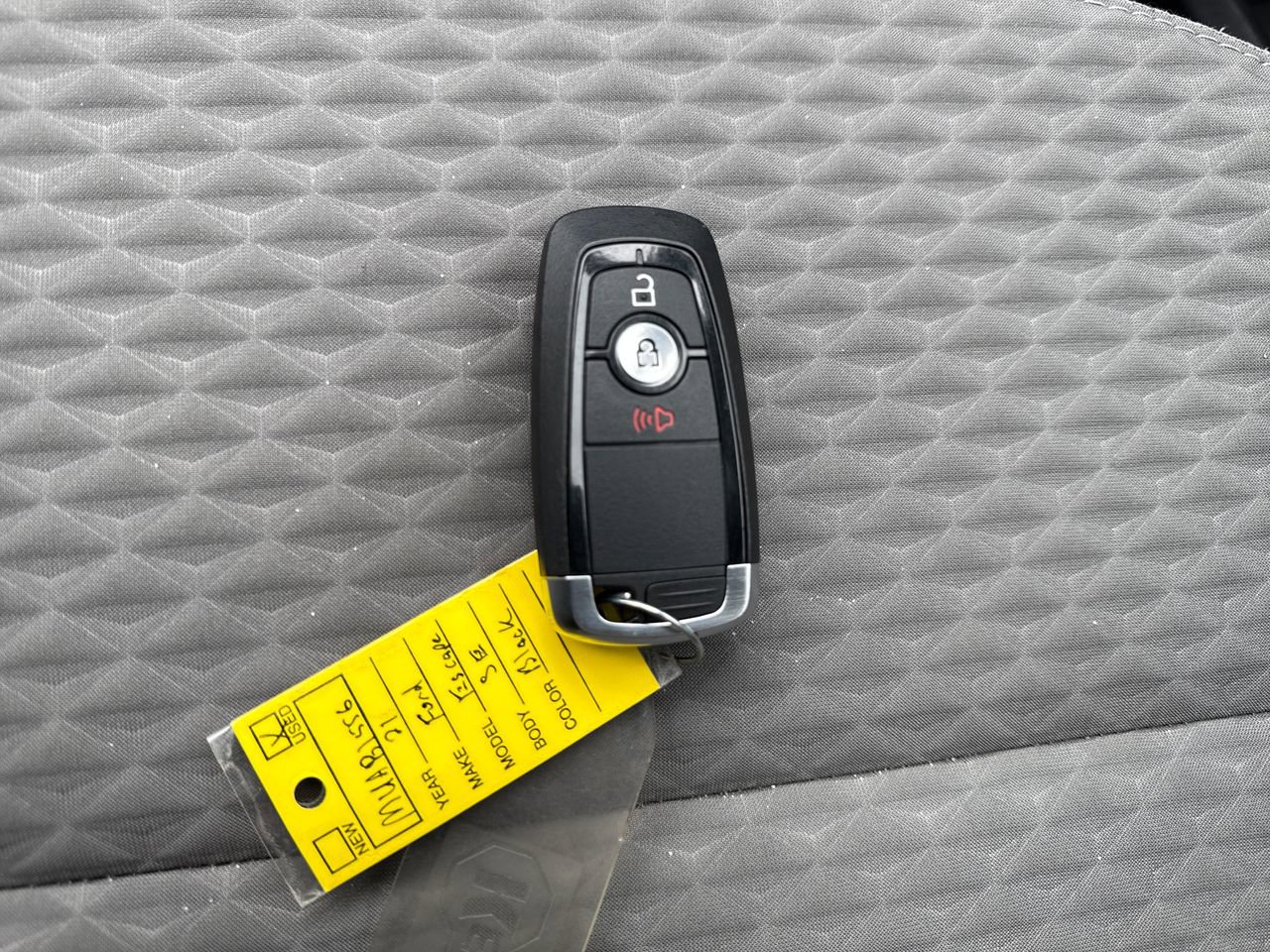 Used 2021 Ford Escape SE image 23