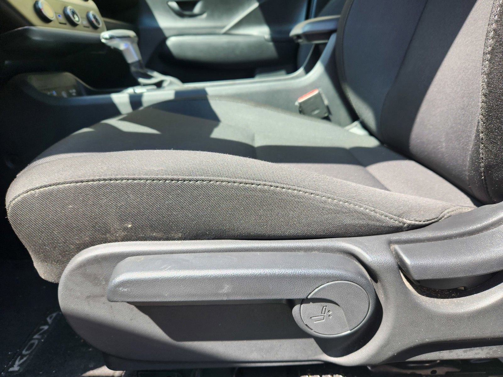 Used 2024 Hyundai Kona SE FWD image 10