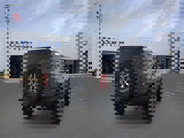 New 2025 Ford Bronco Badlands image 8