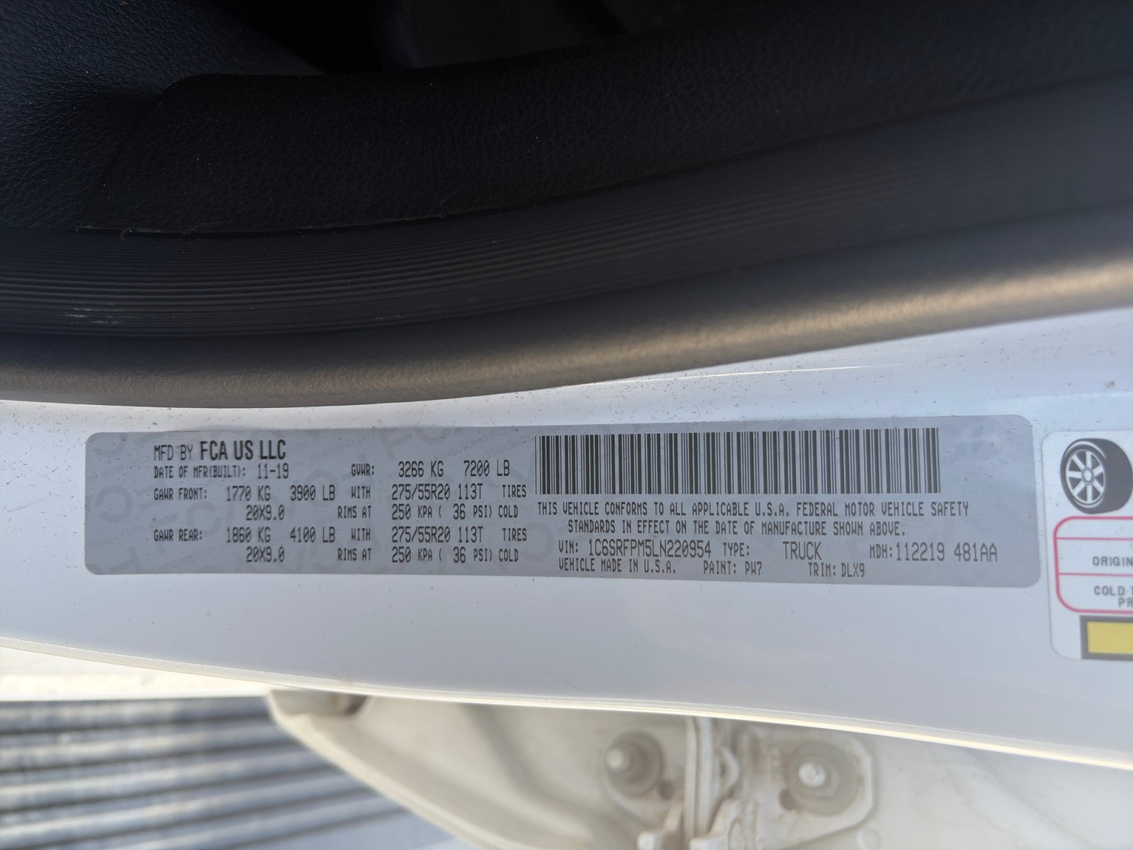 Used 2020 RAM 1500 Limited AWD/4WD image 35