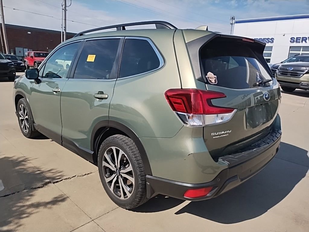 Used 2020 Subaru Forester Limited AWD/4WD image 9