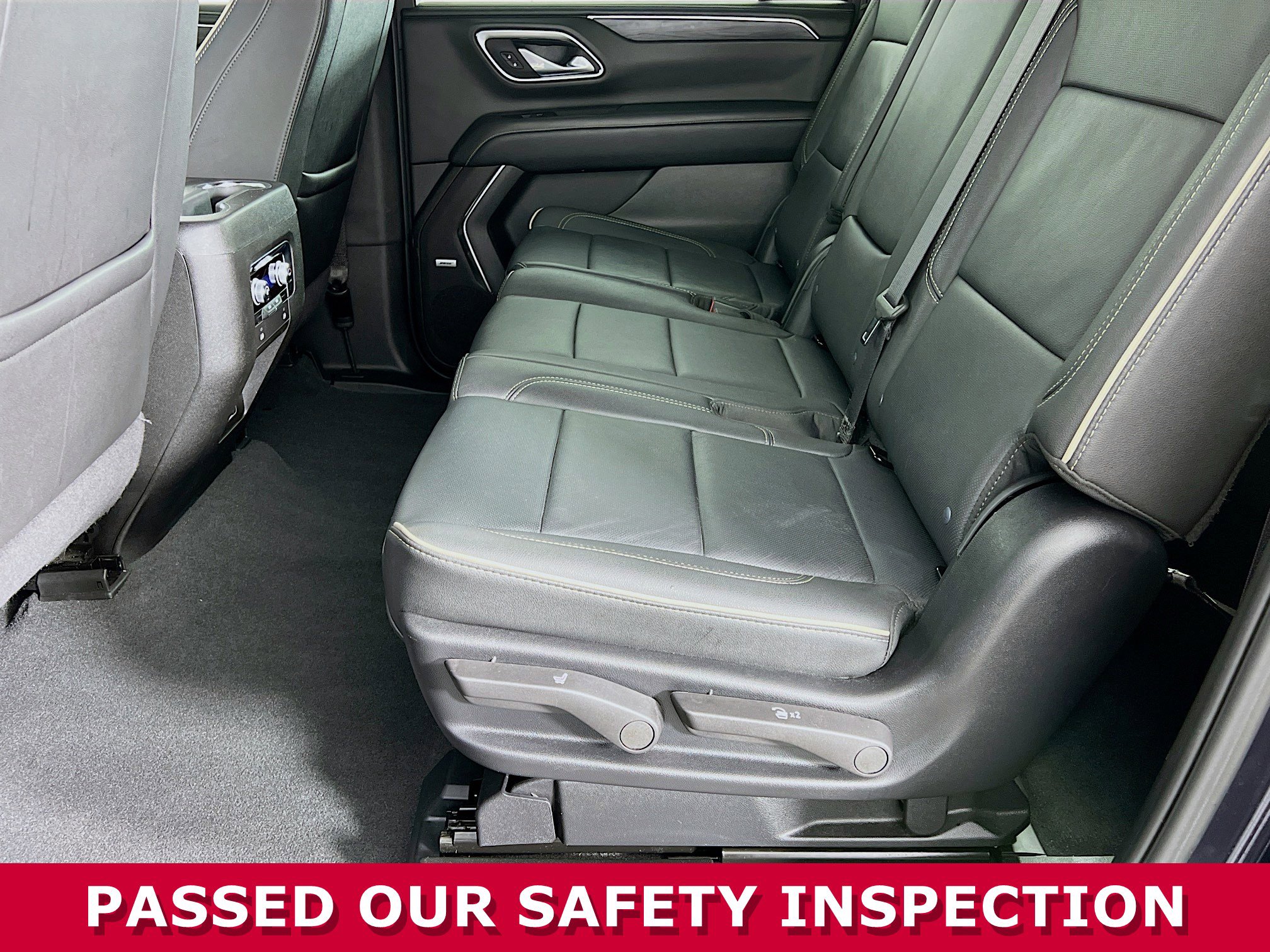 Used 2024 GMC Yukon XL SLT image 5