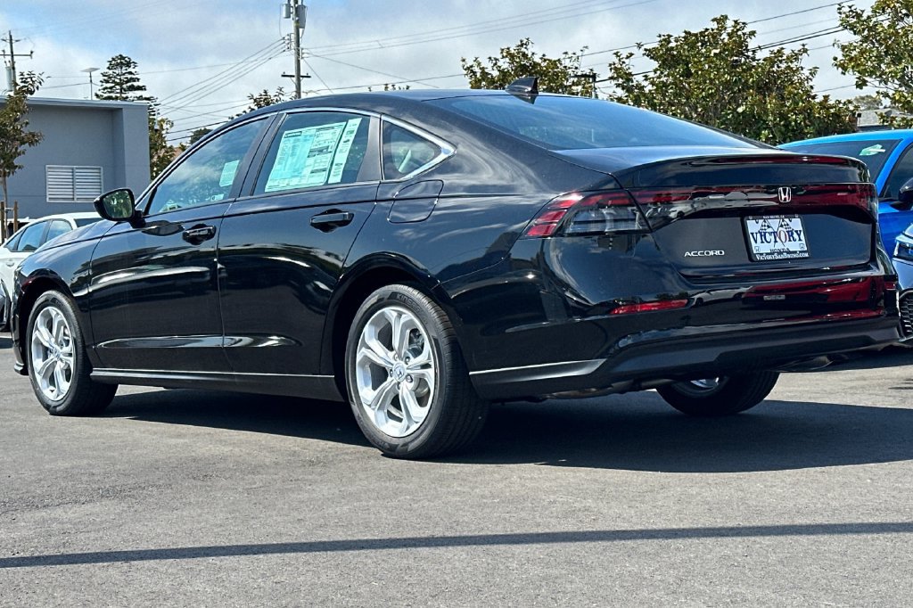 New 2026 Honda Accord LX image 6